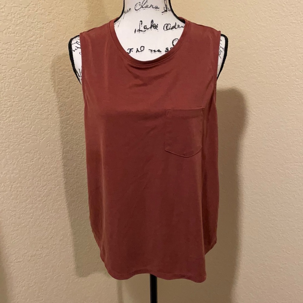 Sleeveless Top